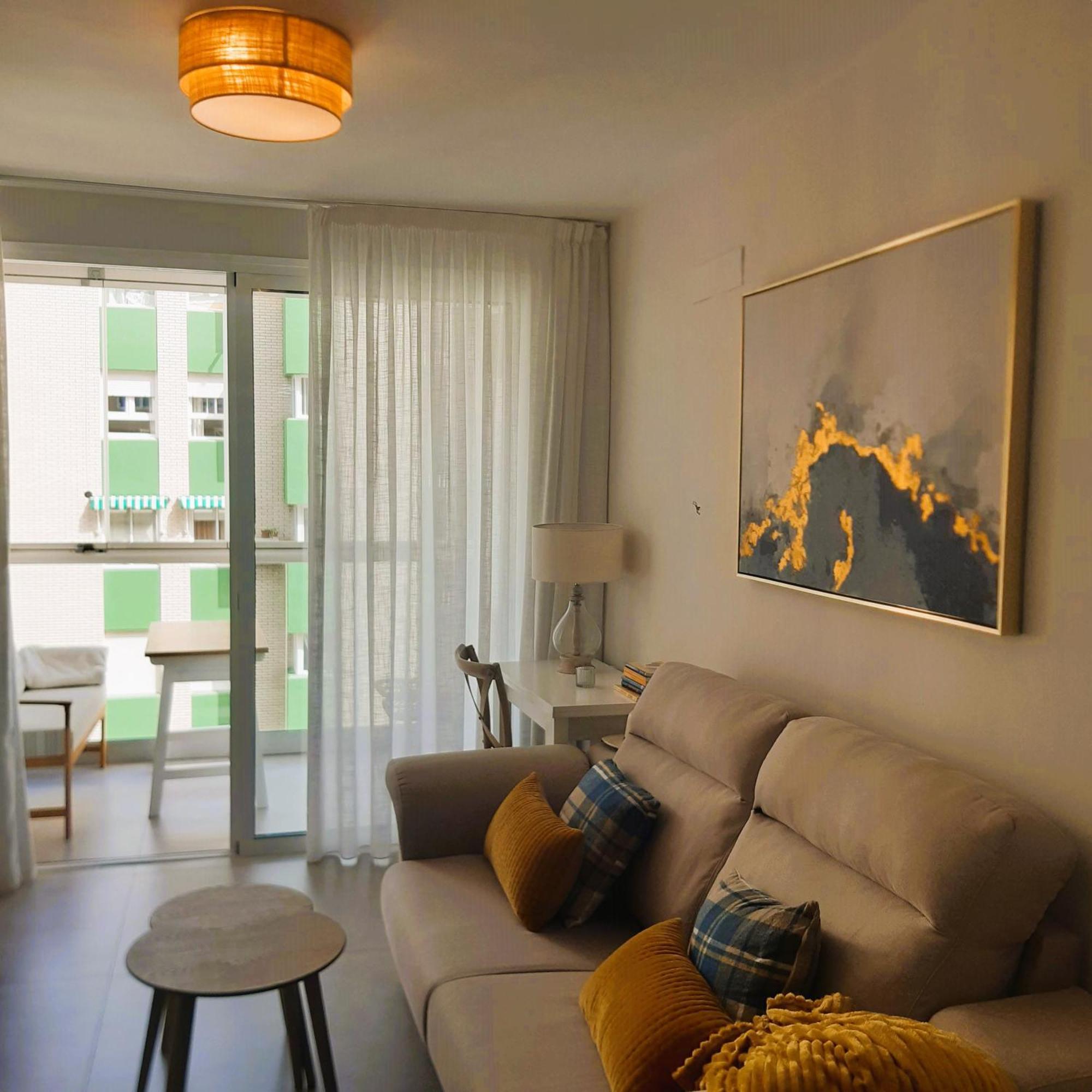 Mendoza A Un Paso De La Playa Apartment Malaga Exterior photo